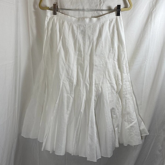 Nue Options Essentials Woman's White Pleated Knee Length Skirt Sz 4 - Picture 2 of 5